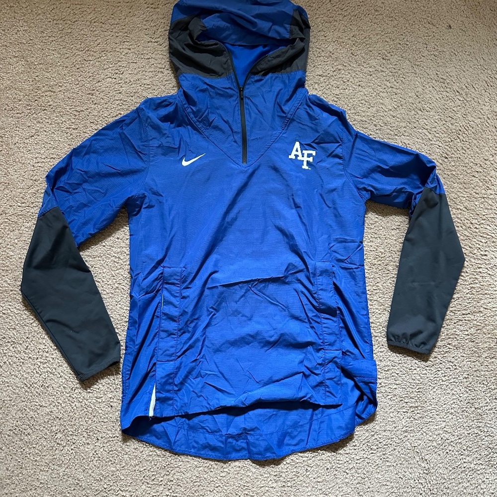 AF Nike Quarter-Zip pullover jacket
